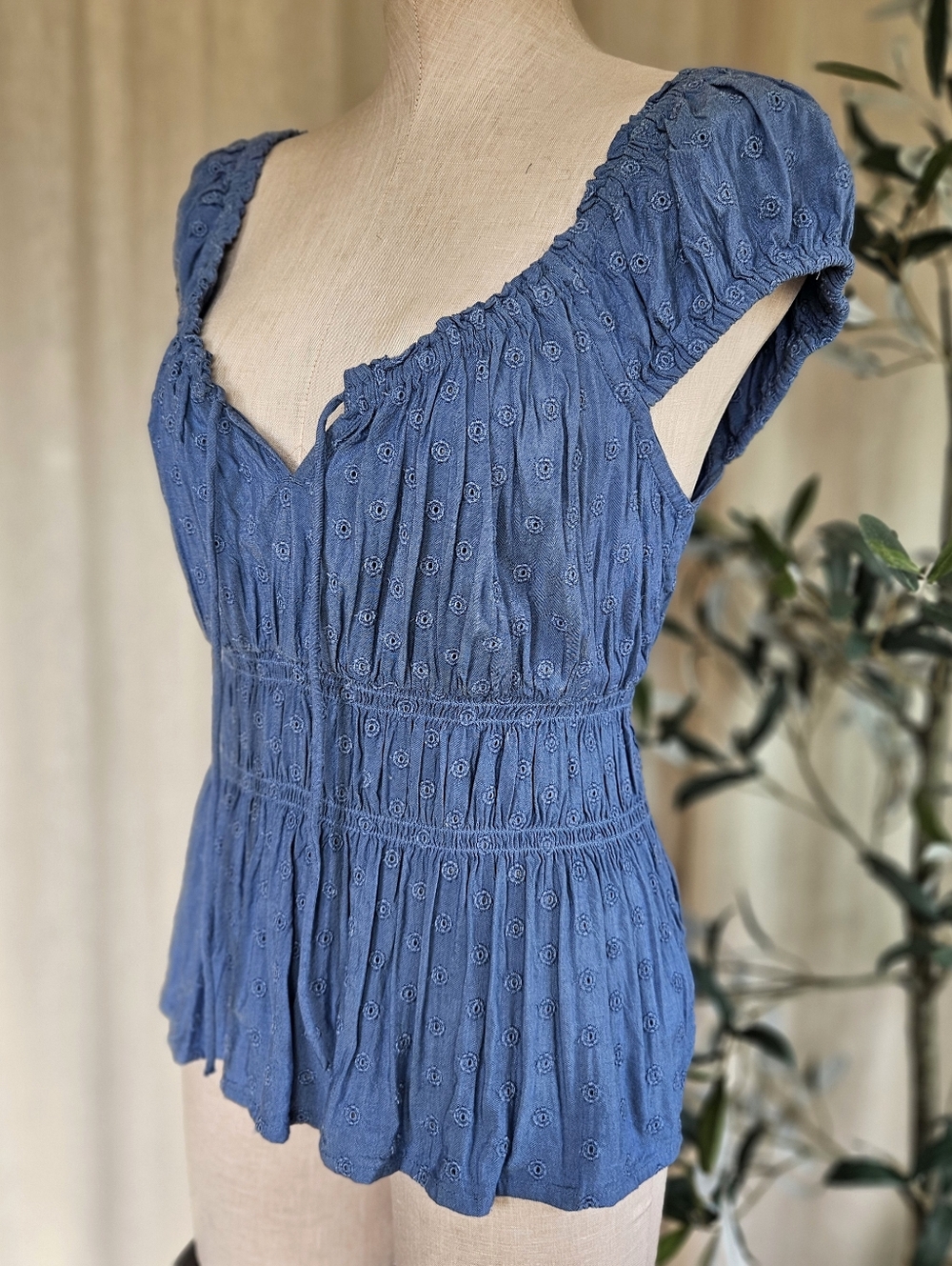 SOLD Blue Cotton Flowy Cottagecore Milk Maid Peasant Top Tie Front Blouse